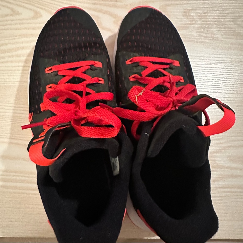 Nike LeBron Witness 5 Basketball Shoes Black Red Sneakers Mens Size 11 Chosen - Picture 2 of 15